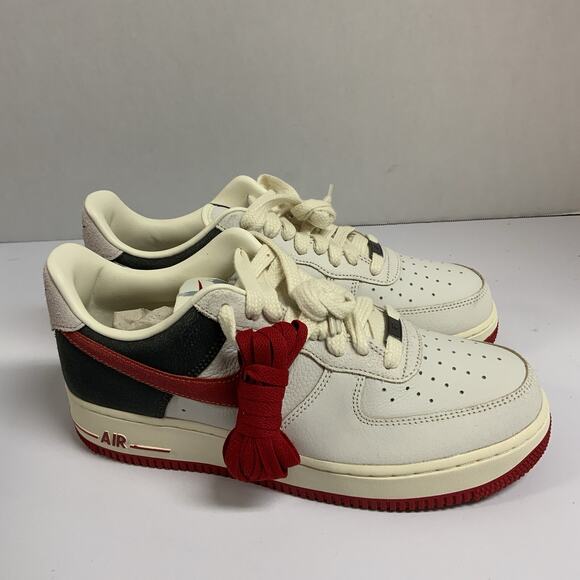 Nike Air Force 1 \'07 Premium Chicago Pack FQ8743 121 Size 9.5 M Black Red Bulls main image 6